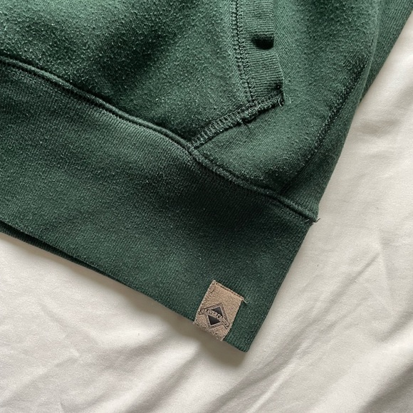 Beaver Canoe hoodie - Picture 4 of 4